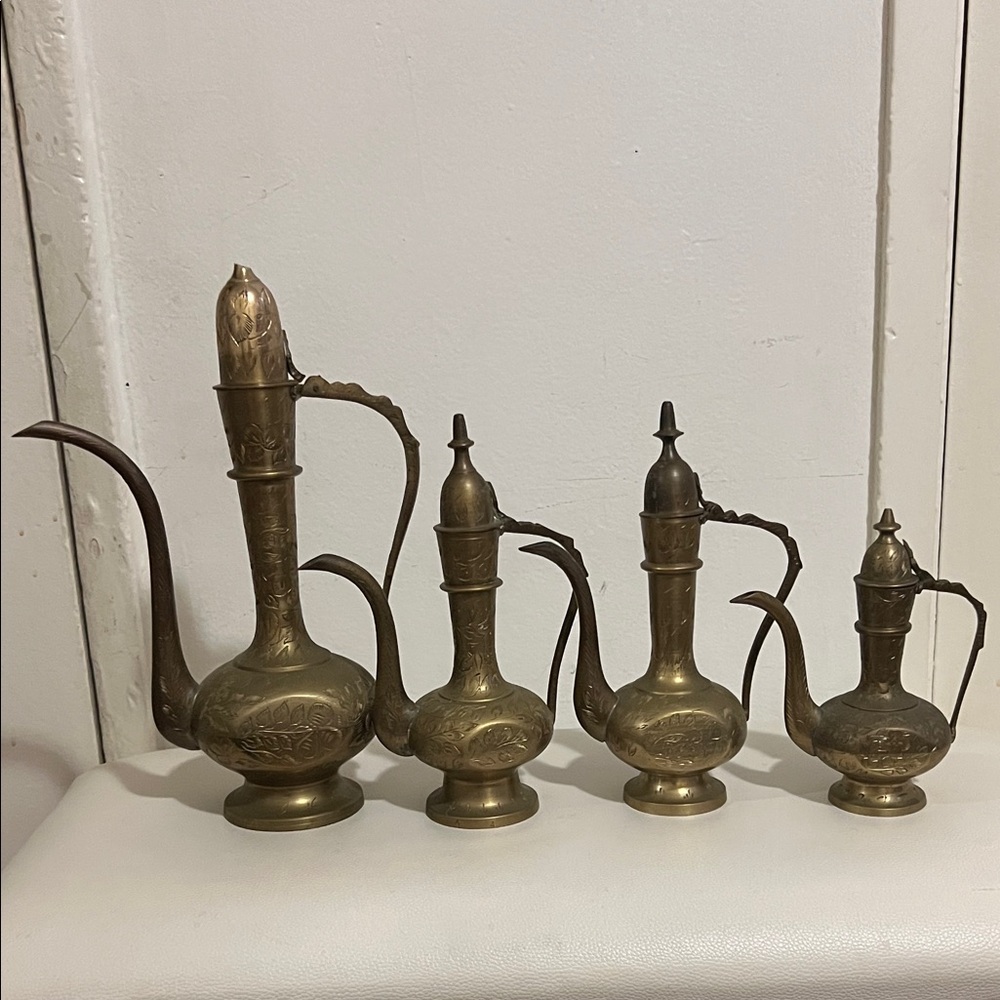 Vintage Elegant Brass Ewer Set